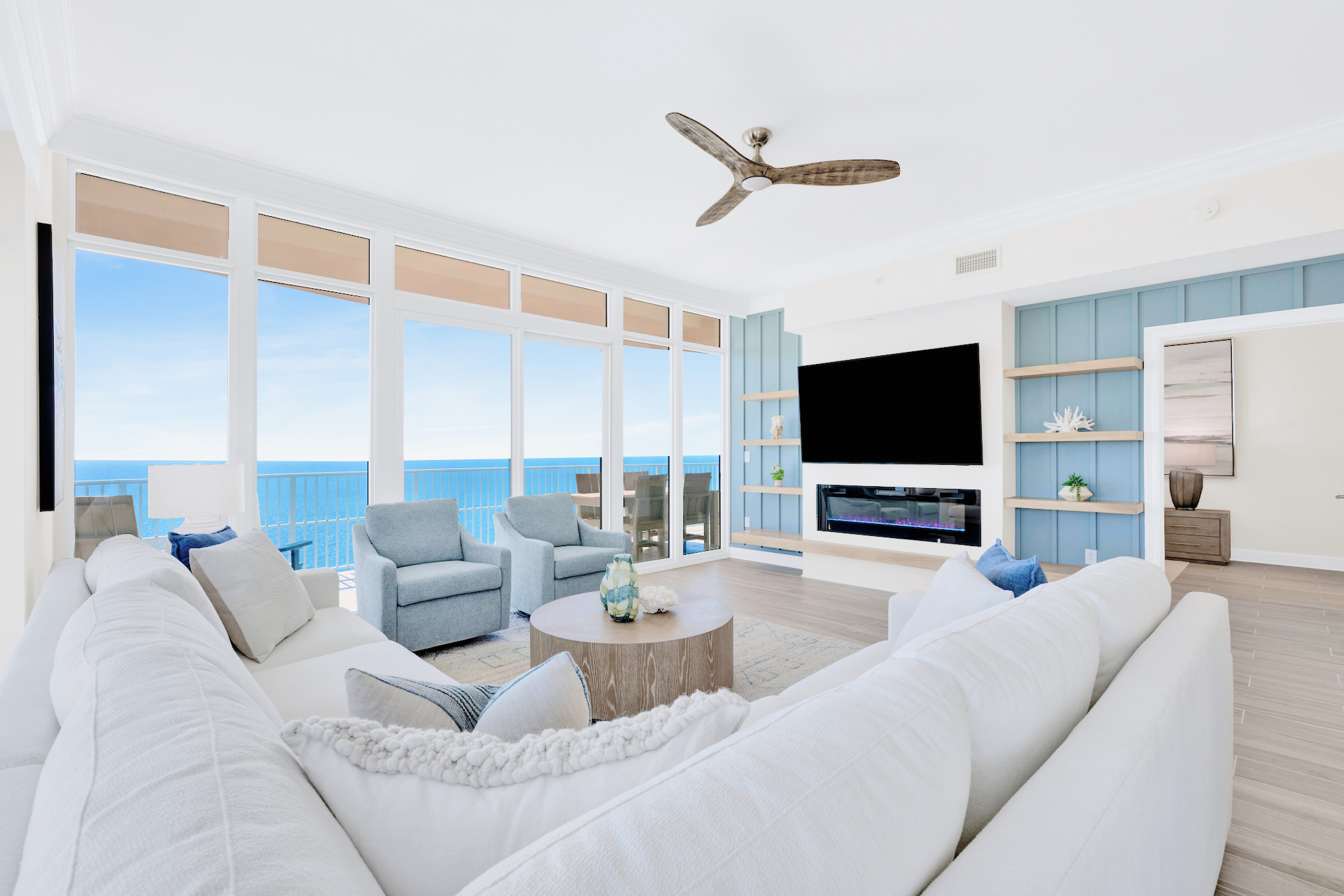 Phoenix Gulf Tower Unit 2508